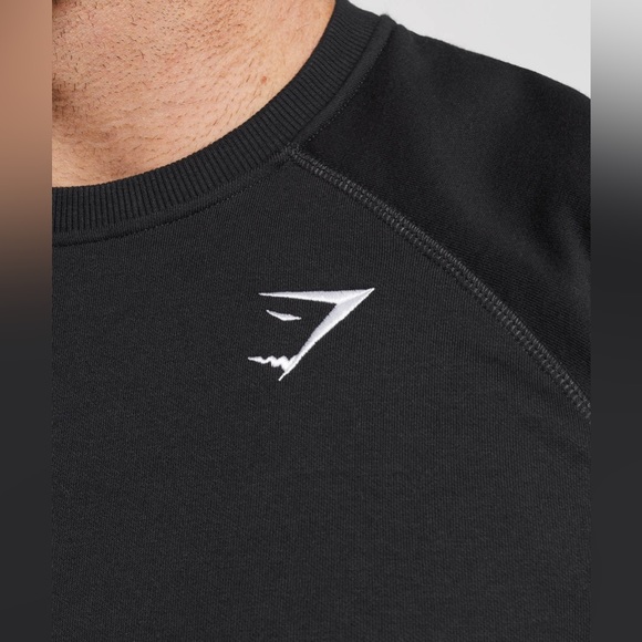 Gymshark Crest Sweatshirt - Picture 3 of 9